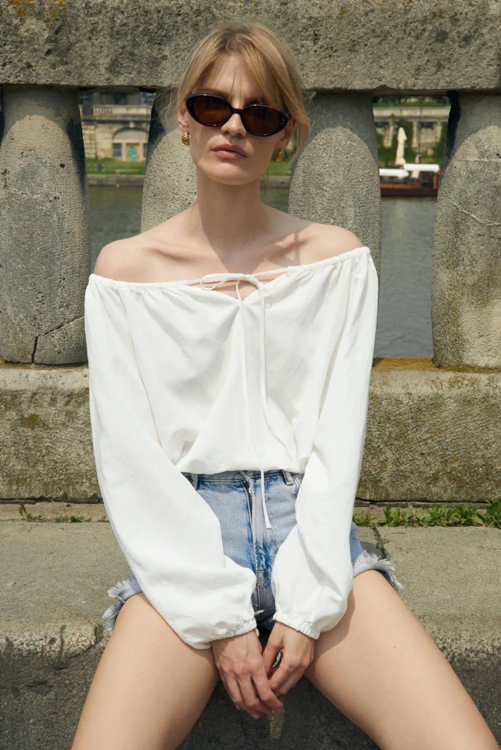 Bluzka w kolorze off-white Poppy