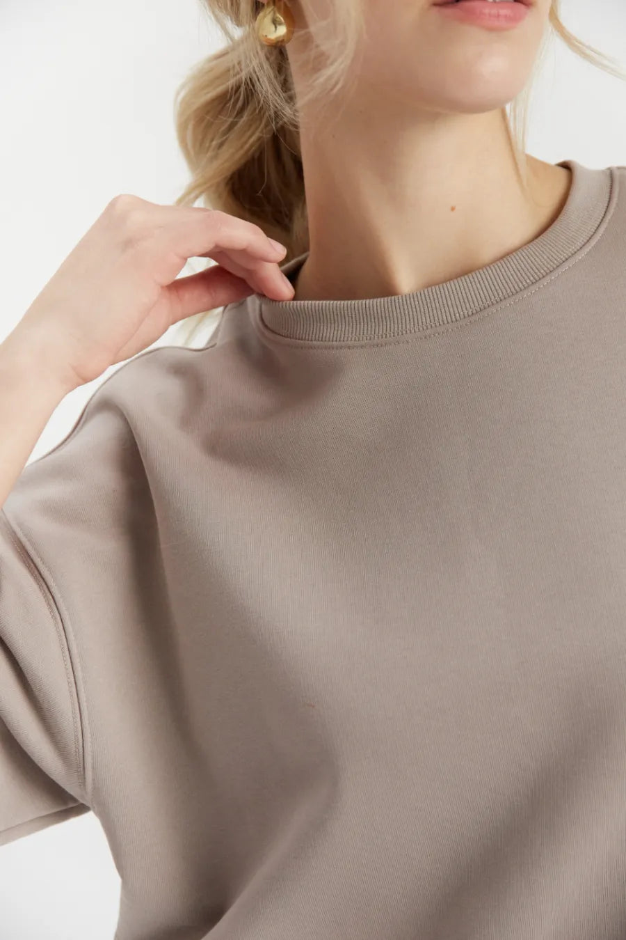 Komplet dresowy w kolorze beżowym Tod