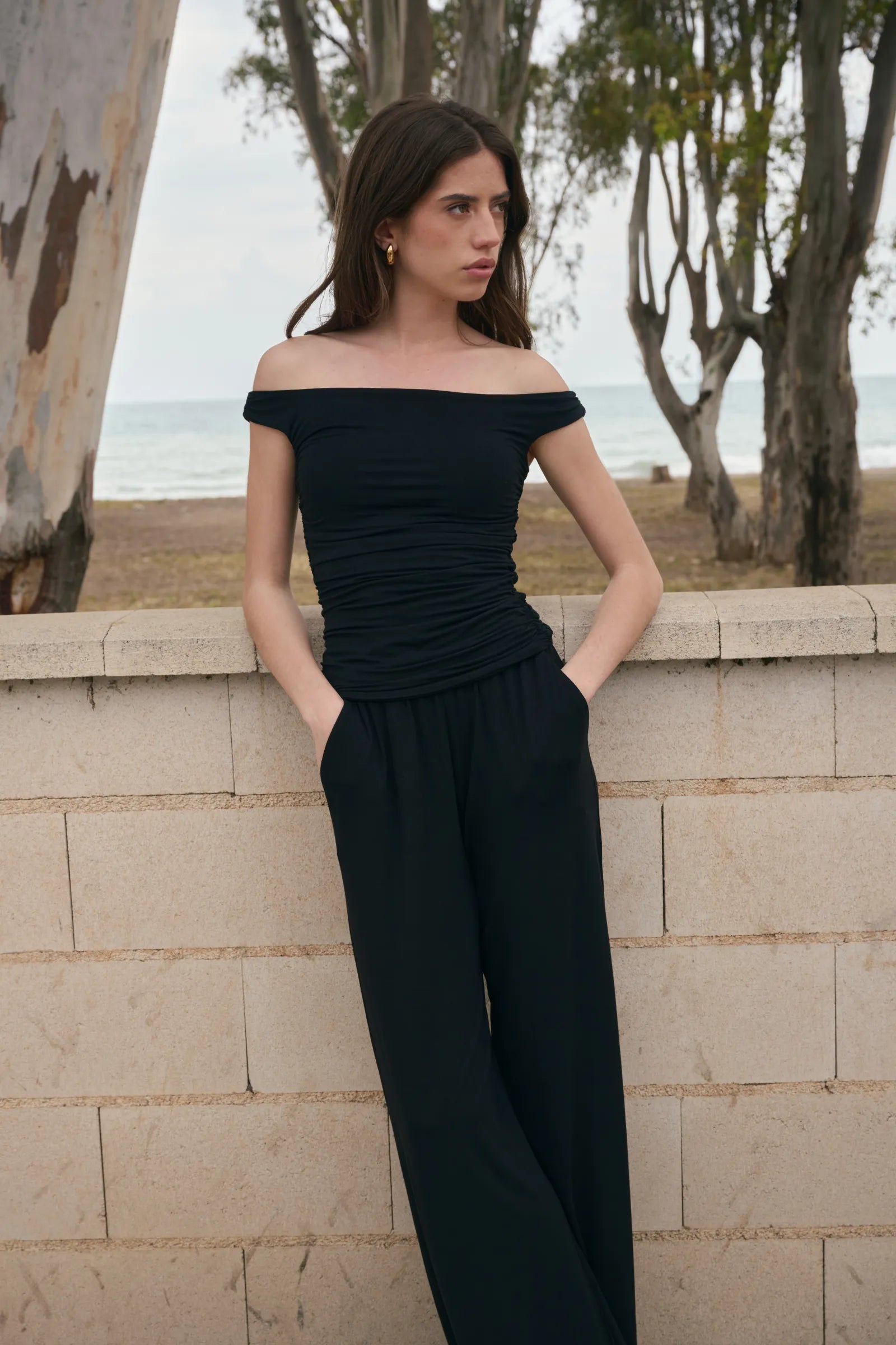 Komplet top+spodnie w kolorze czarnym Marion