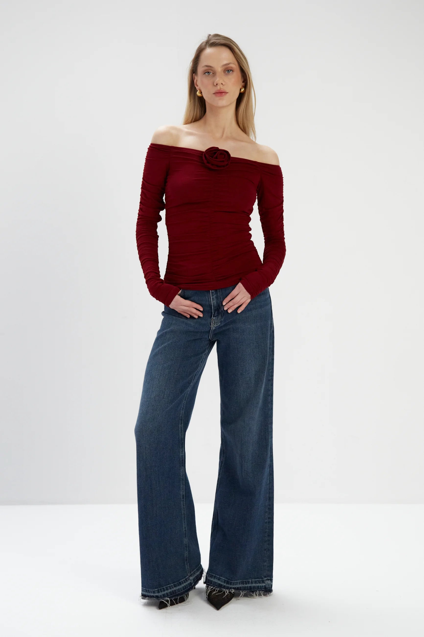 Bluzka z odkrytymi ramionami Lexi dark red