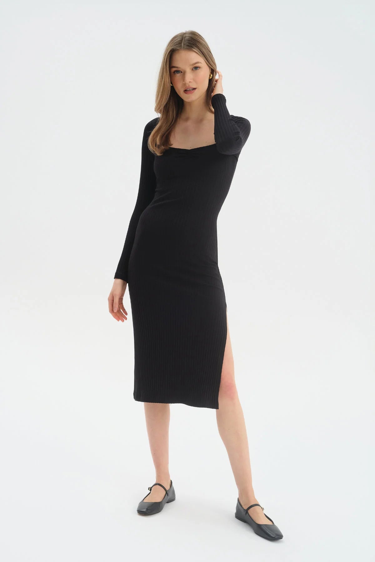 Vero Black Long Sleeve II dress