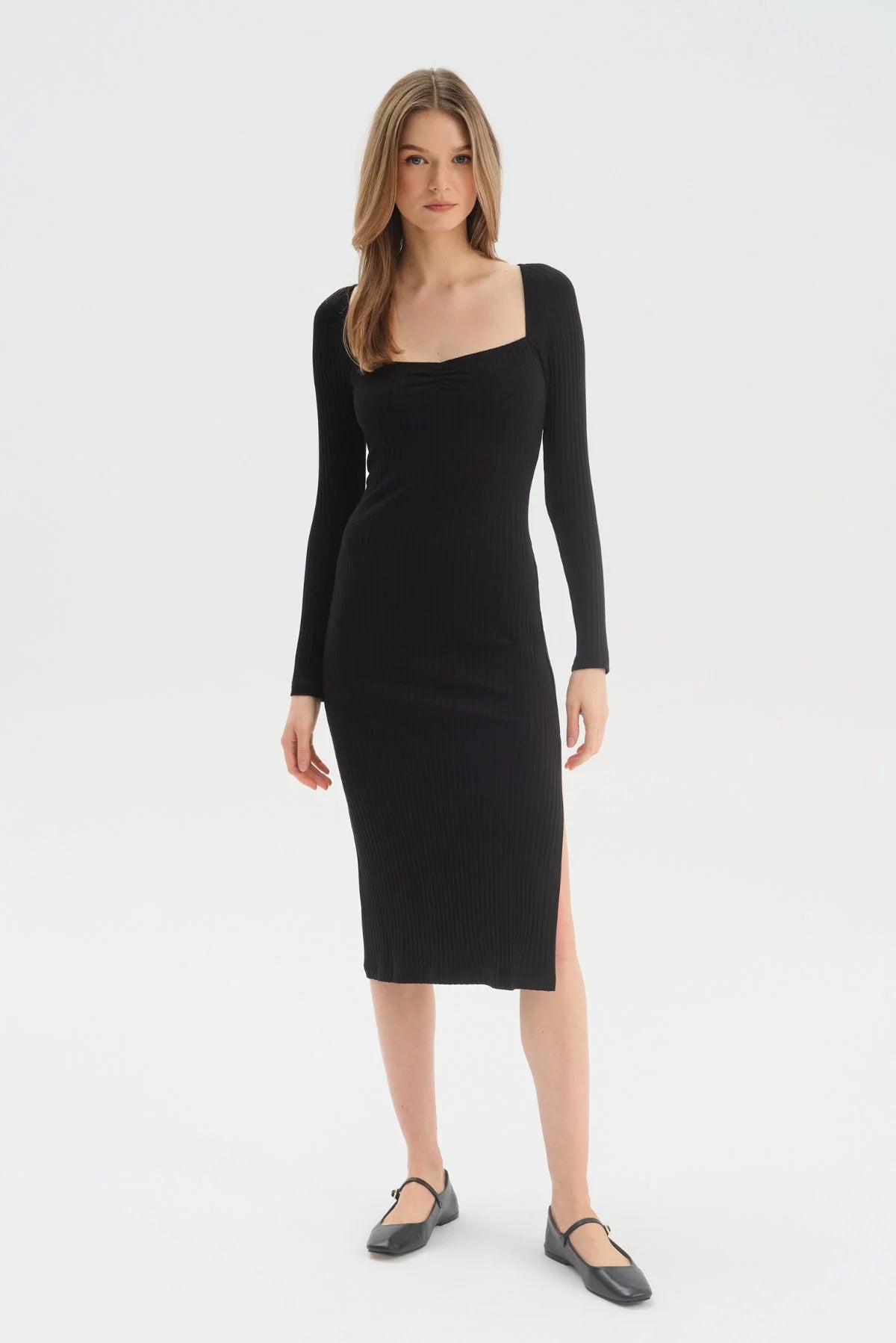 Vero Black Long Sleeve II dress