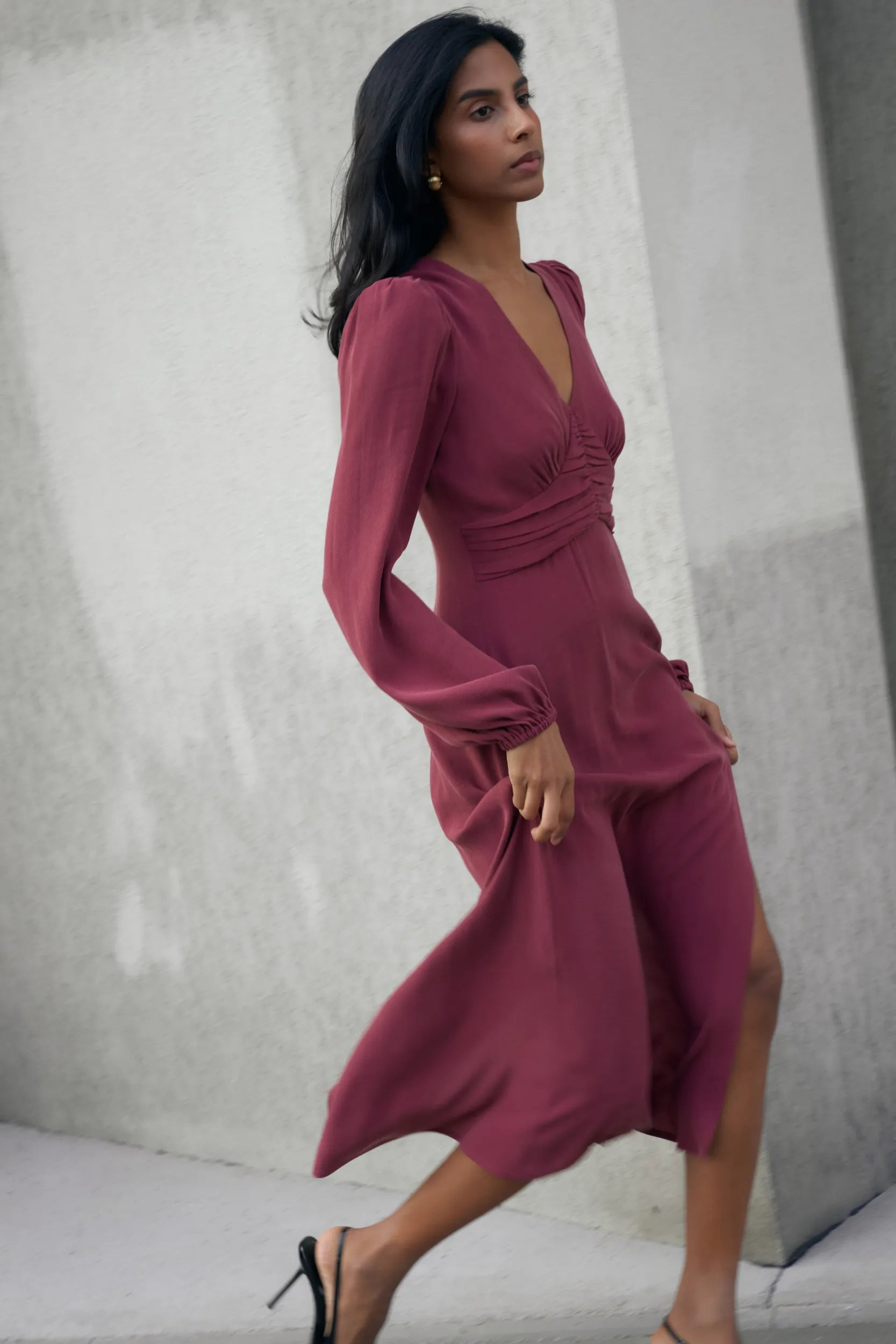 Sukienka z tkaniny cupro Rose